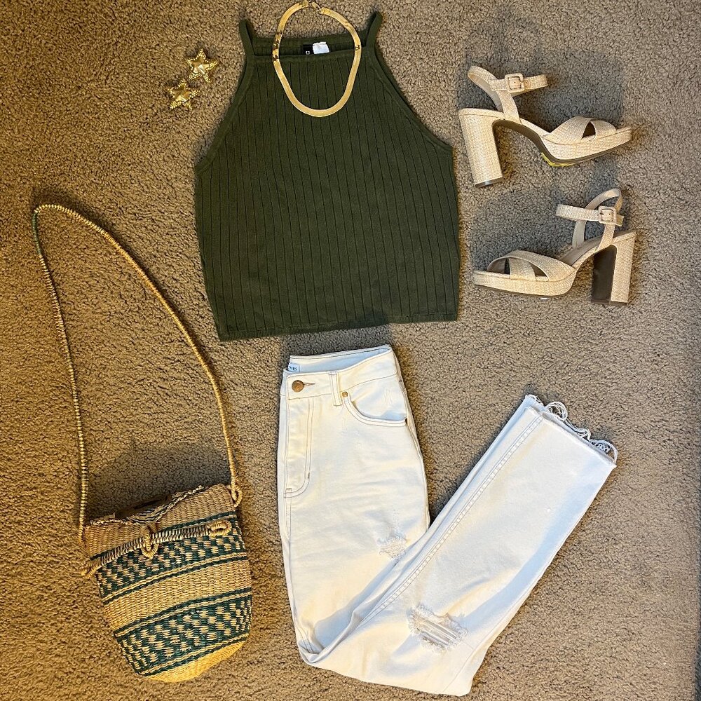 Divided by H&M Olive Green Ribbed High Neck Tank Top- Size M - Picture 1 of 4